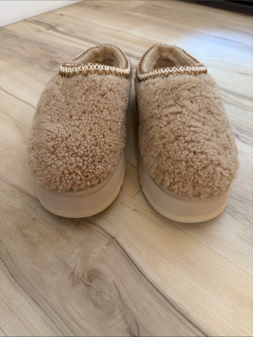 UGG Tazz Maxi Curly Genuine Shearling Platform Slipper Women - Picture 7 of 10